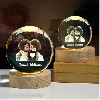 MemoryGlobe by Baby Alphas | Gepersonaliseerde Kristallen Bol met Jouw Dierbaarste Moment